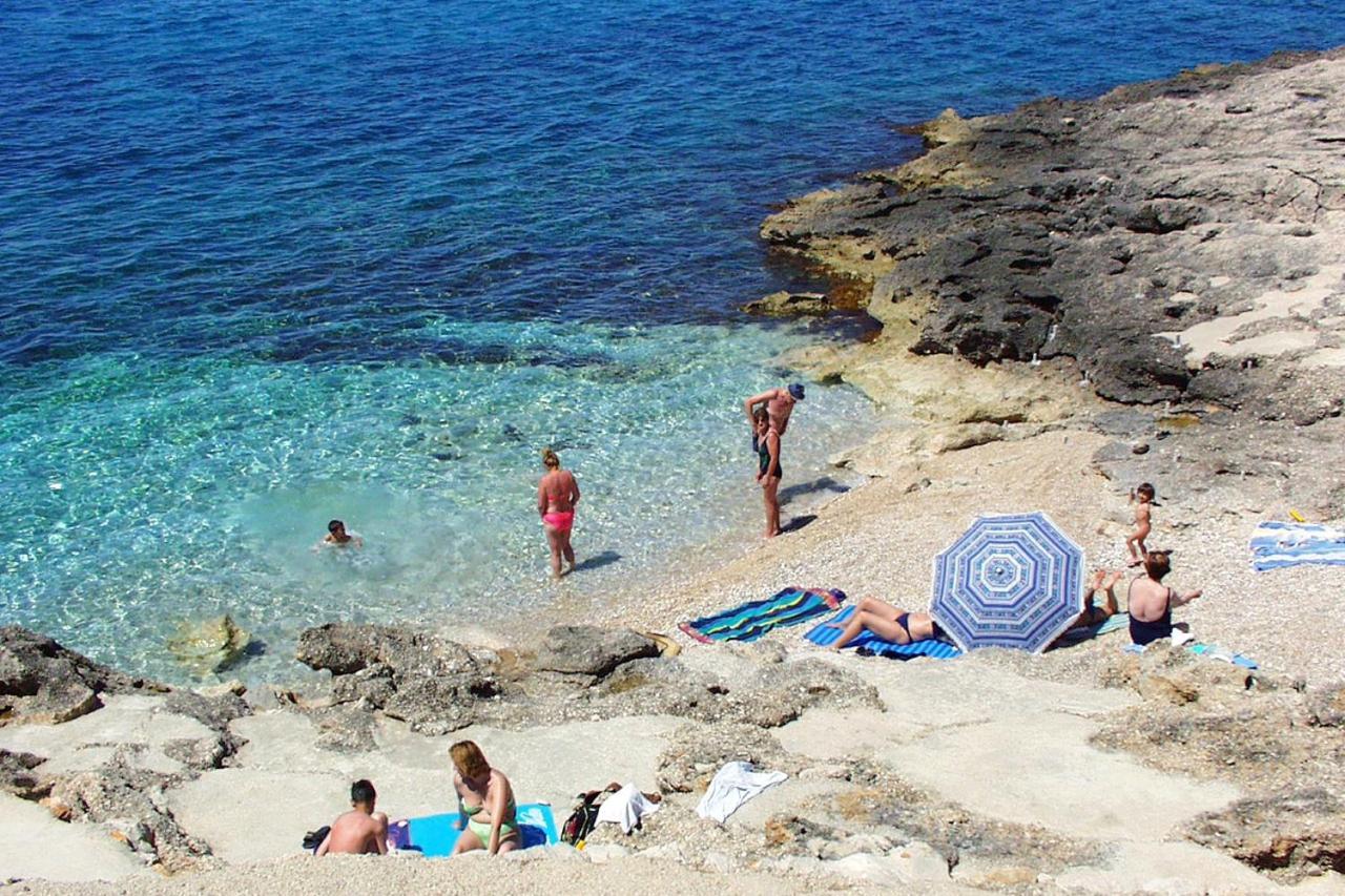 Apartments With A Parking Space Ivan Dolac, Hvar - 8753 Extérieur photo