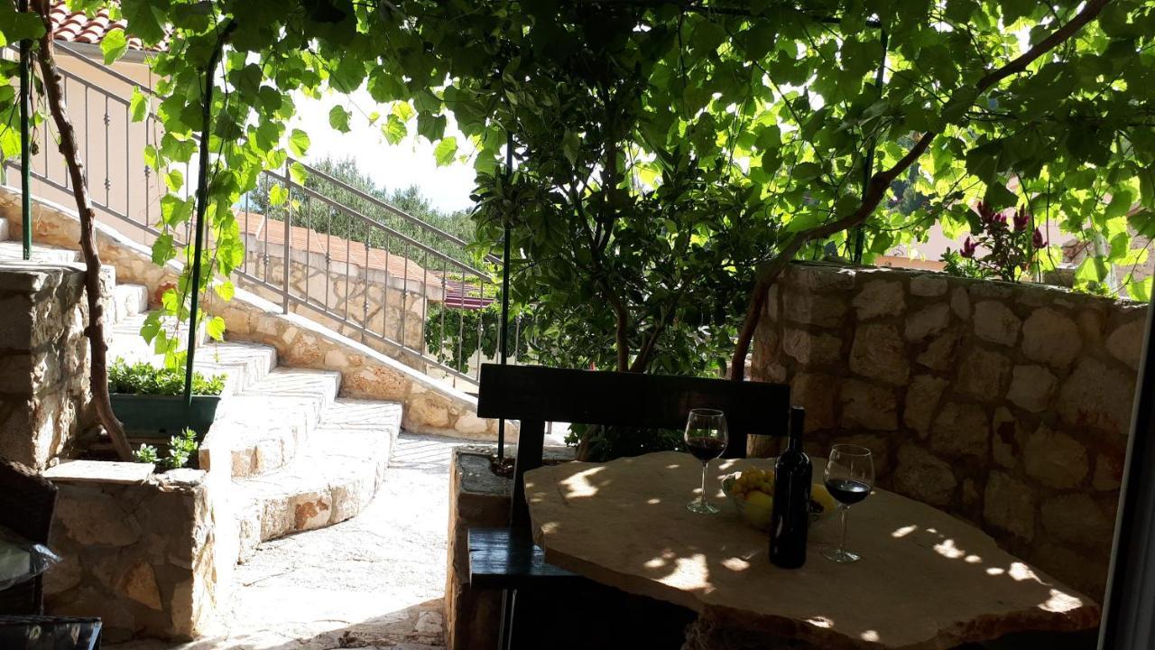 Apartments With A Parking Space Ivan Dolac, Hvar - 8753 Extérieur photo